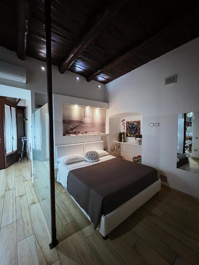 One Hospitality Home ซาแลร์โน ภายนอก รูปภาพ